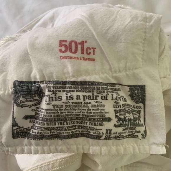 a pair of brand new levi 501’s! - Picture 3 of 3